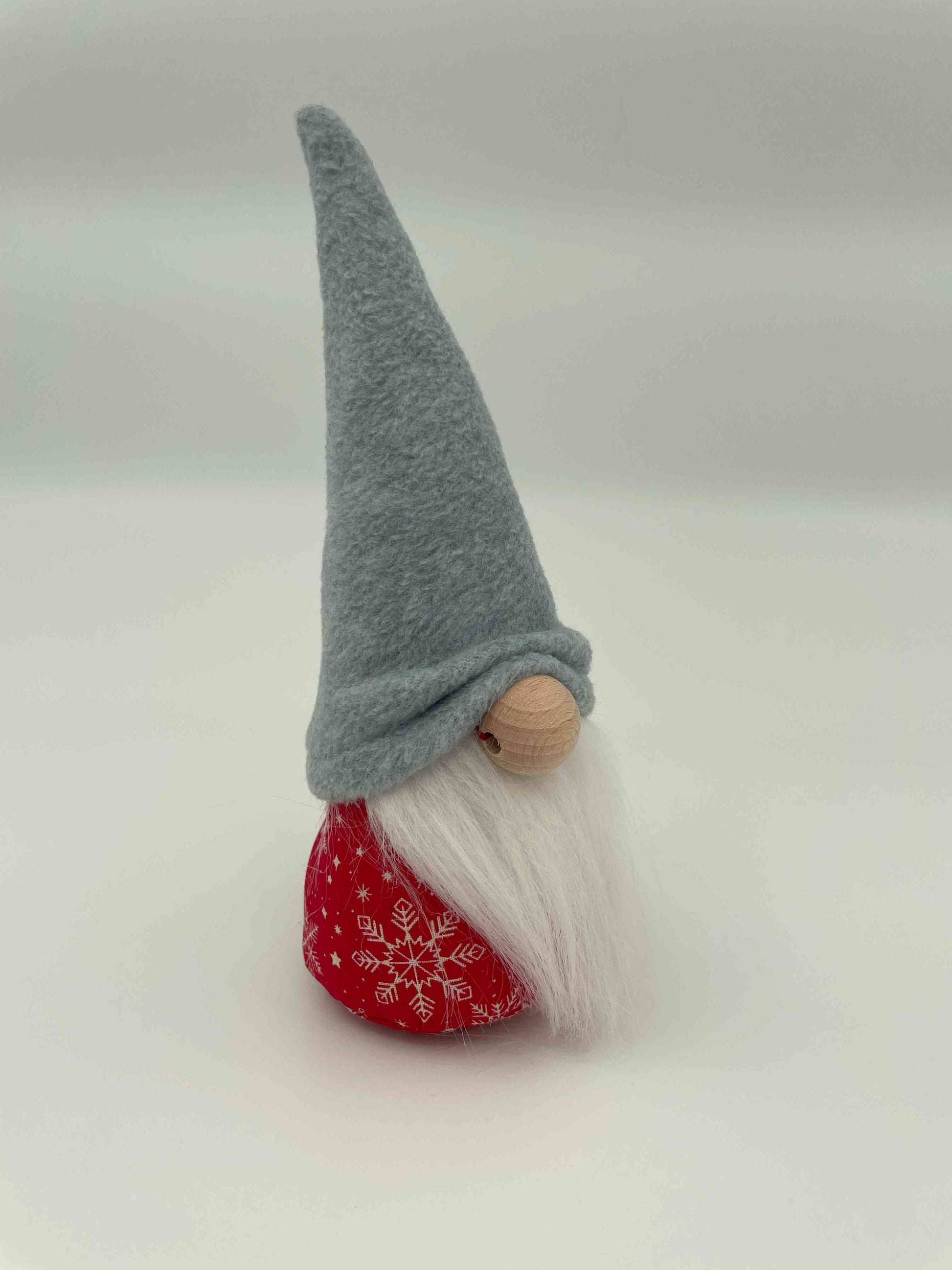 red patterned body with light grey hat