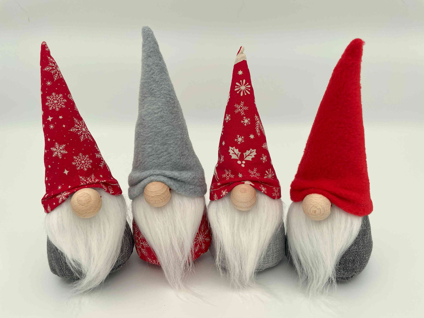 gnomes in 4 colour options
